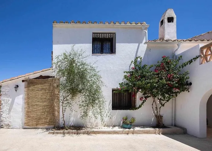 Ferienhaus Mas De Les Garroferes