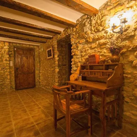 Mas De Les Garroferes Nyaraló